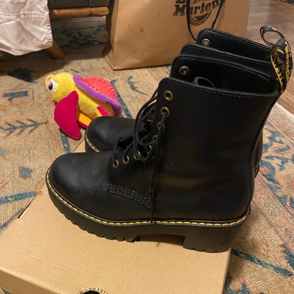 Doc Martin Shriver Hi Fashion Boot - Black - Picture 2 of 6